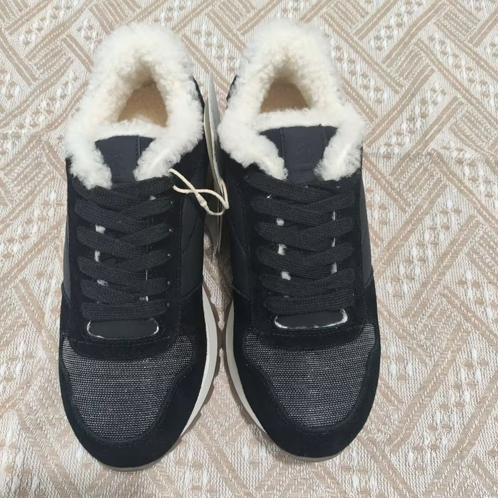 Brunello Cucinelli Shearling-Lined Black Sneakers